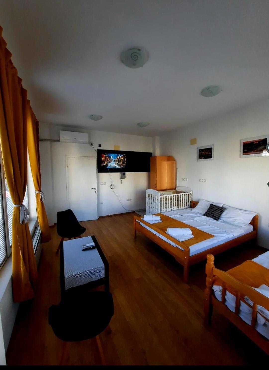 Guest House Gina オフリド エクステリア 写真
